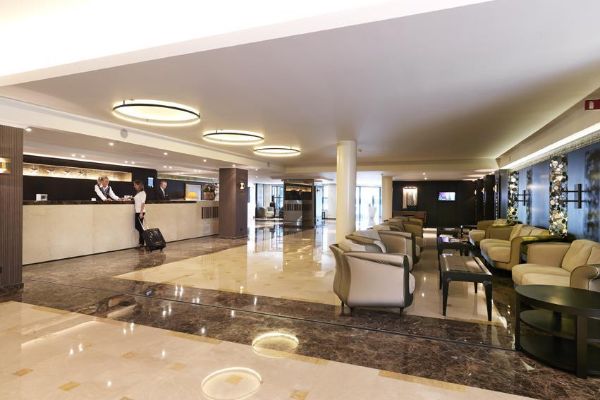 Hotel Hyllit (Antwerp)